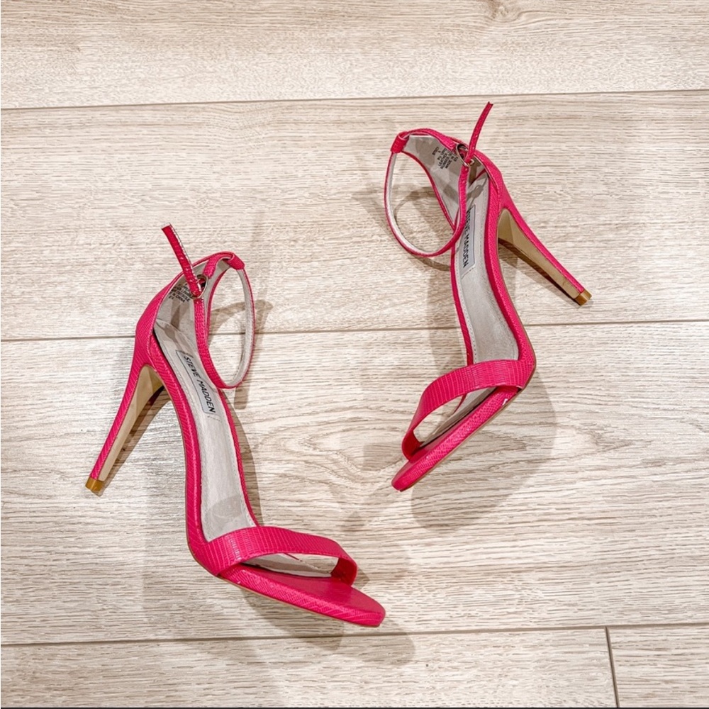 Steve Madden Stecy Hot Pink Strappy Sandal Heels in Size 8